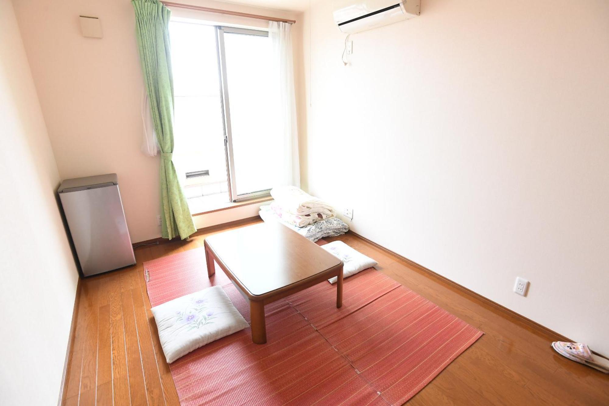 お一人様大歓迎乳幼児不可12歳から可丸ごと貸切りではない部屋の素泊まり静かな方無料wifi Irumagawa Esterno foto